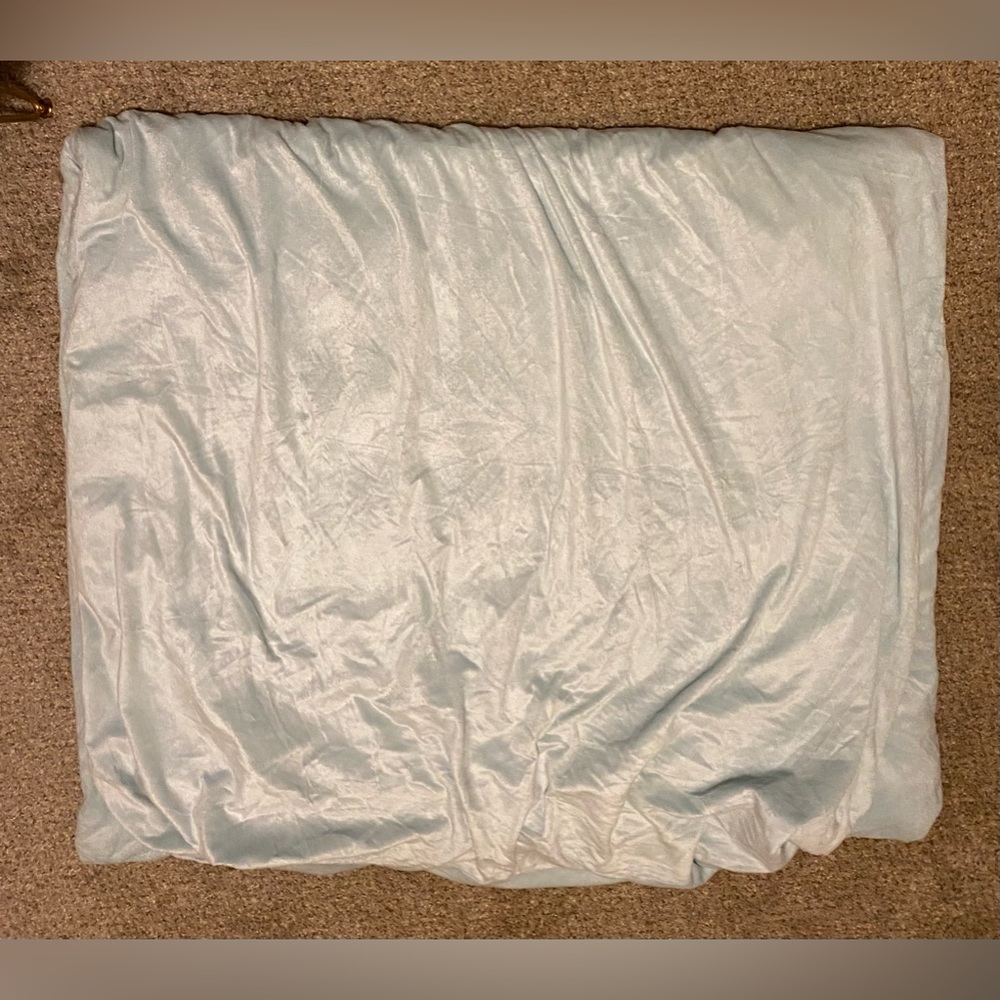 Like New! 25 LB Weighted Blanket